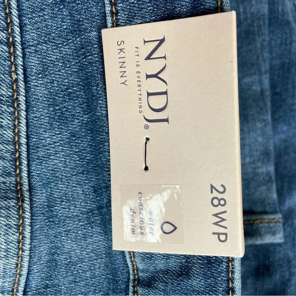 NYDJ Ami Skinny Women’s Jean Size 28WP • NWT • Lift Tuck Technology - Picture 6 of 8